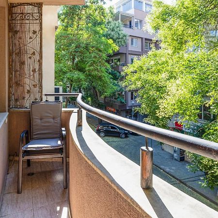 1Bd Flat With A Garage - 5 Mins To The City Centre Lejlighed Plovdiv Eksteriør billede